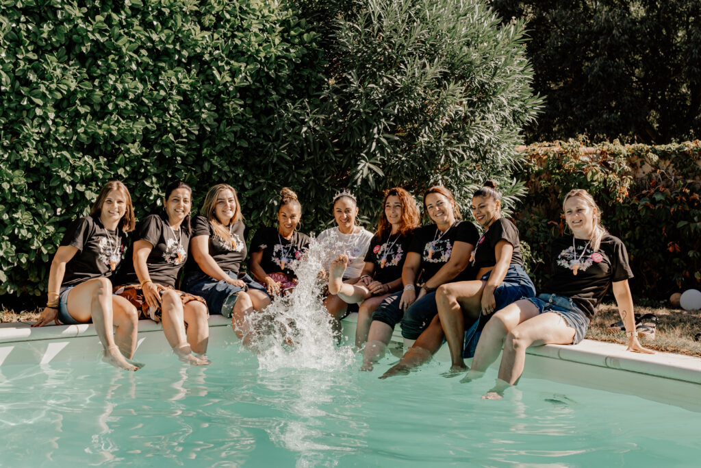 Noélyne Di Muzio photographie photographe de famille maternité mariage couple à cavaillon Avignon salon de Provence pour des séances shootings mariage evjf couple famille bébé nourrisson naissance Provence GOLDEN HOUR lgbtqia+