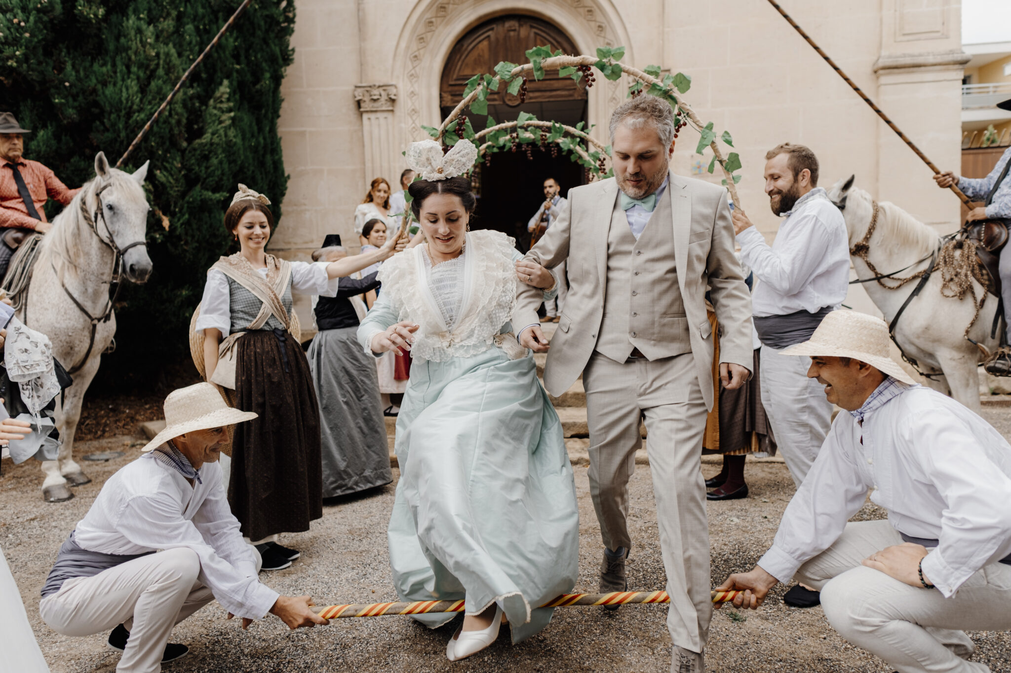 Noélyne Di Muzio photographie photographe de famille maternité mariage couple à cavaillon Avignon salon de Provence pour des séances shootings mariage evjf couple famille bébé nourrisson naissance Provence GOLDEN HOUR lgbtqia+