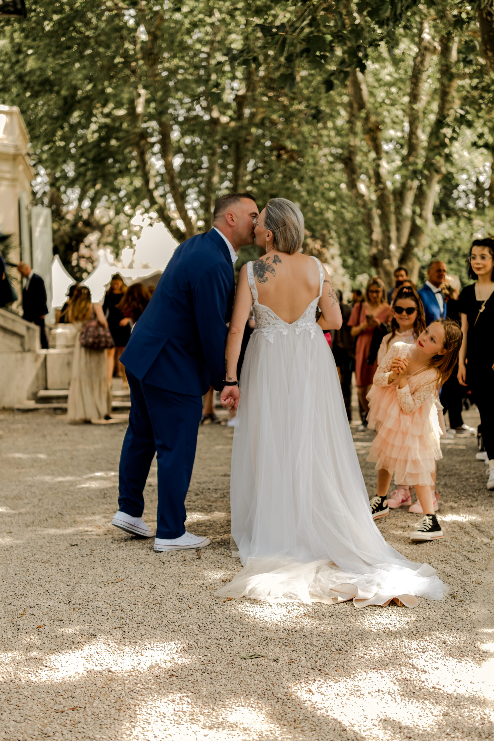 Noélyne Di Muzio photographie photographe de famille maternité mariage couple à cavaillon Avignon salon de Provence pour des séances shootings mariage evjf couple famille bébé nourrisson naissance Provence GOLDEN HOUR
